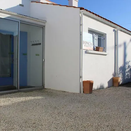 Maison 3 Pieces Avec Jardin Pres Du Phare De Chassiron - Fr-1-246a-49 Vakantiehuis *